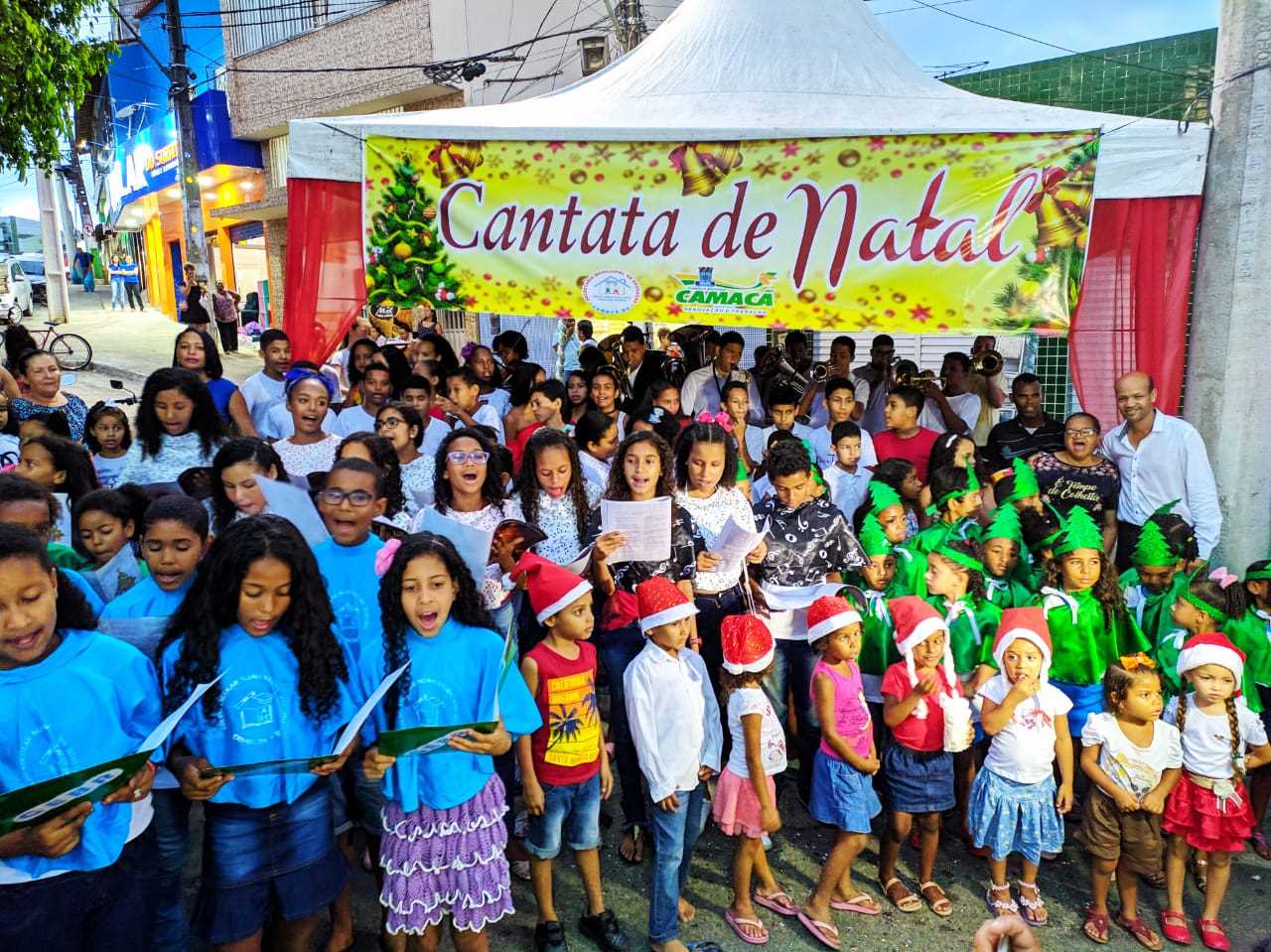 Camacã: Secretaria de Educação realiza 1ª Cantata de Natal e encanta a comunidade